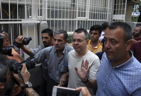 WSJ: Πιθανή απελευθέρωση σήμερα του Αμερικανού πάστορα